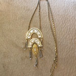 Stella & Dot Mirage Pendant Necklace